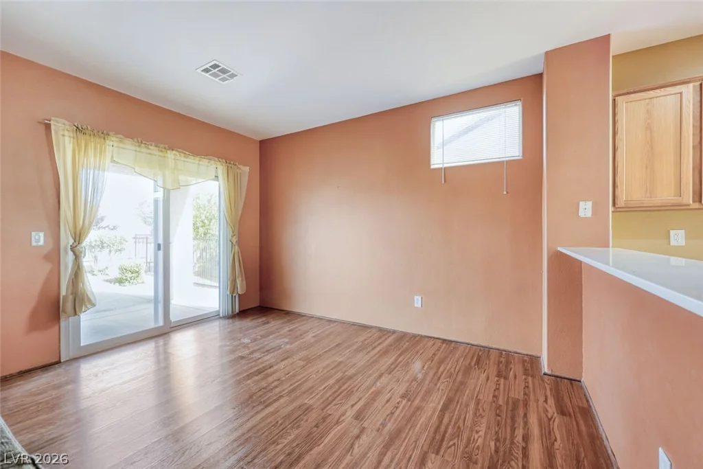 2141 Sawtooth Mountain, Henderson, NV 89044