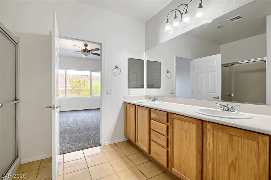 2141 Sawtooth Mountain, Henderson, NV 89044