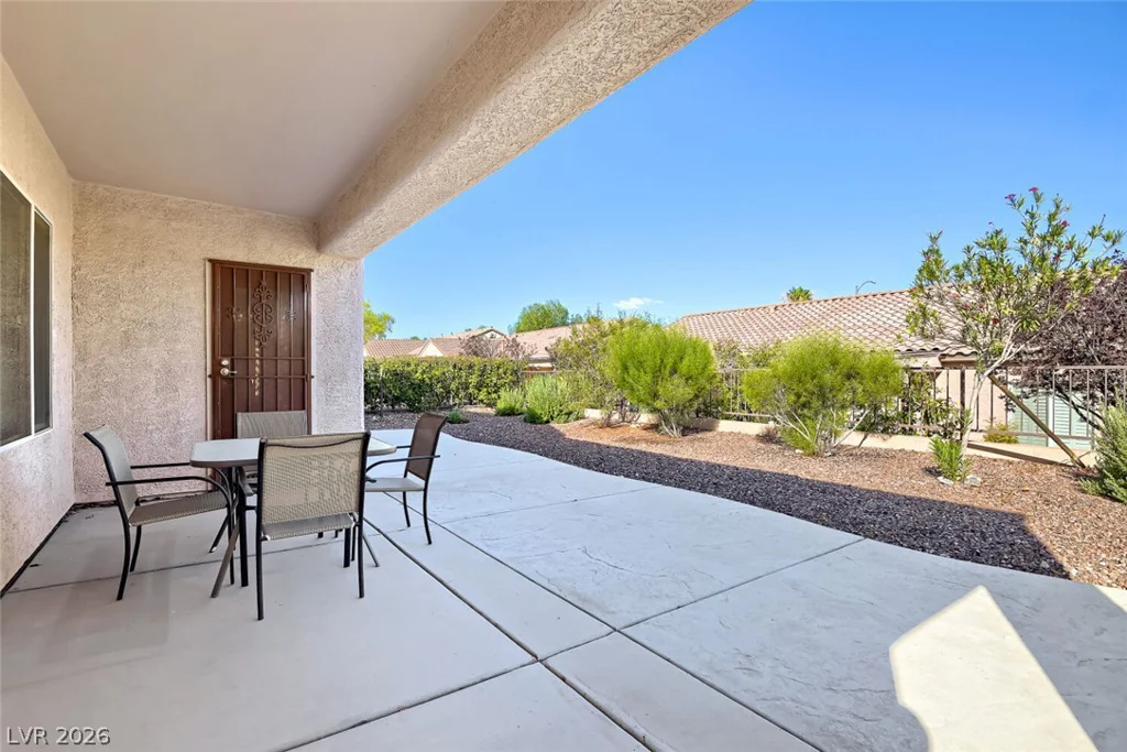 2141 Sawtooth Mountain, Henderson, NV 89044