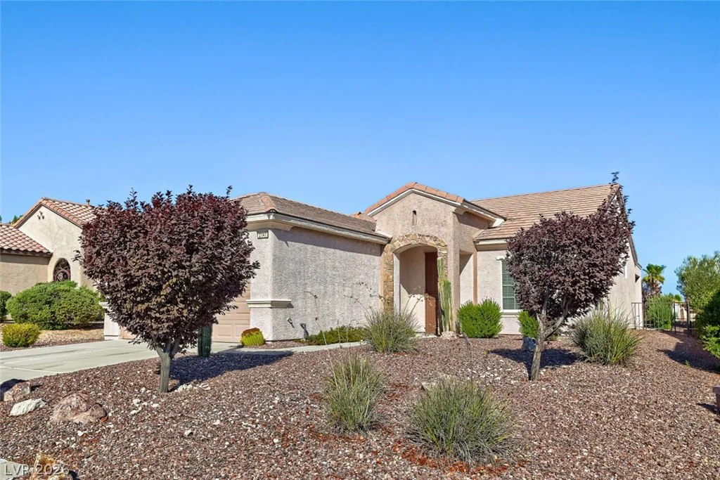 2141 Sawtooth Mountain, Henderson, NV 89044