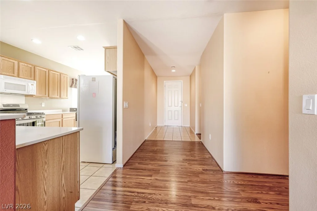 2141 Sawtooth Mountain, Henderson, NV 89044