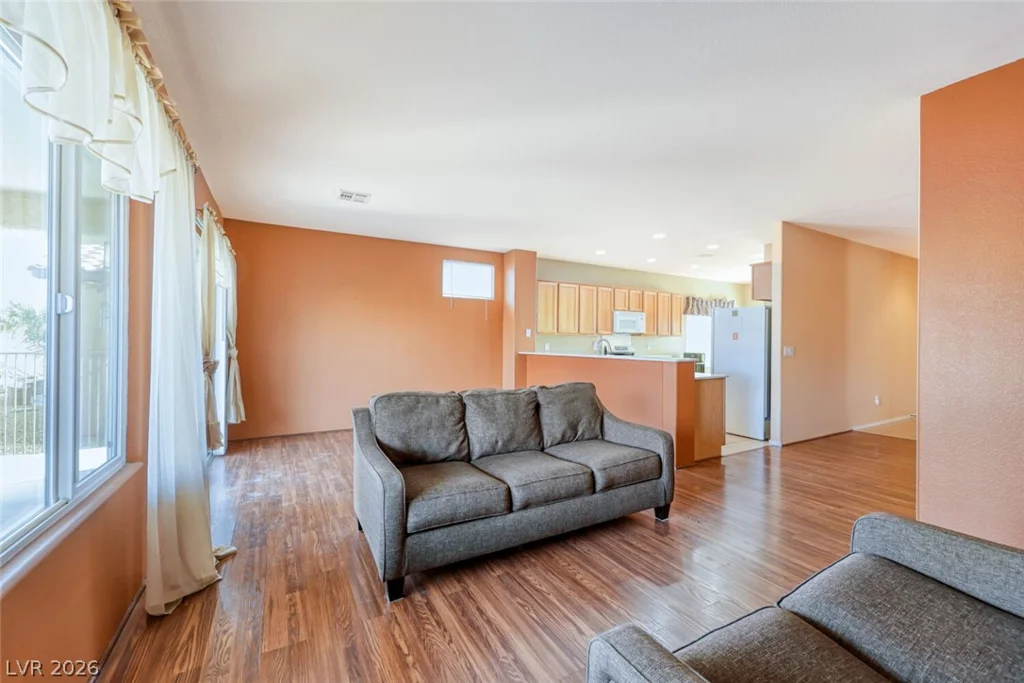 2141 Sawtooth Mountain, Henderson, NV 89044