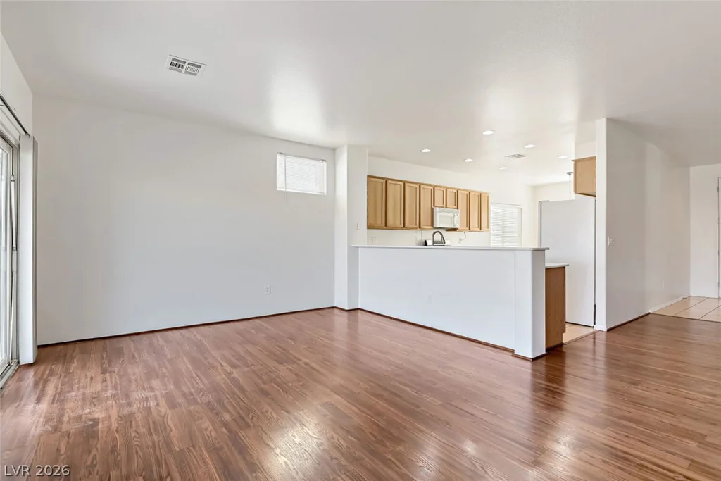 2141 Sawtooth Mountain, Henderson, NV 89044