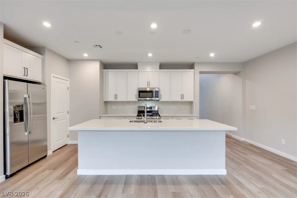 11898 Glide Reflection, Las Vegas, NV 89138