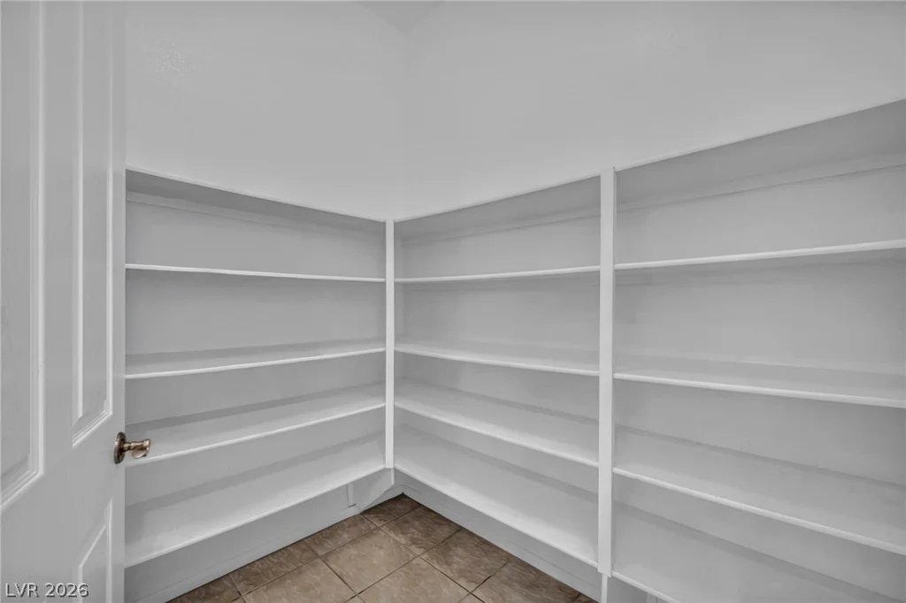 4528 Velvet Crest, Las Vegas, NV 89139