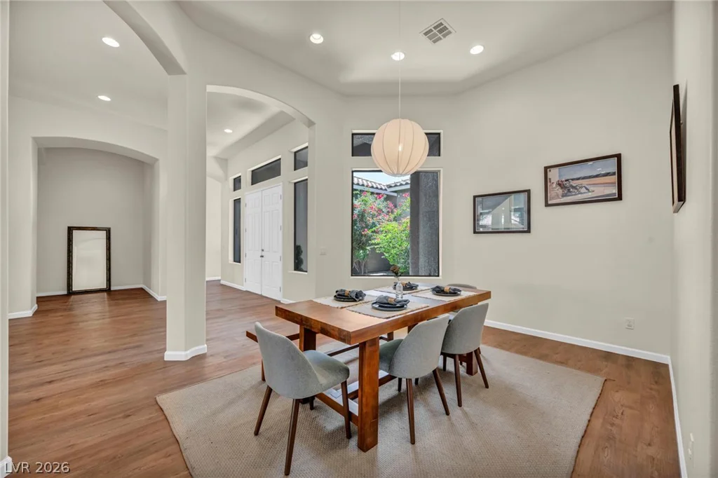 4528 Velvet Crest, Las Vegas, NV 89139
