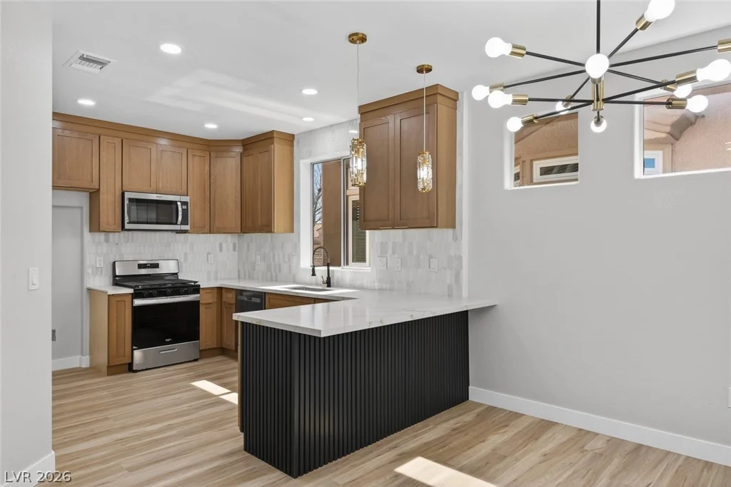 2125 Capestone, Las Vegas, NV 89134