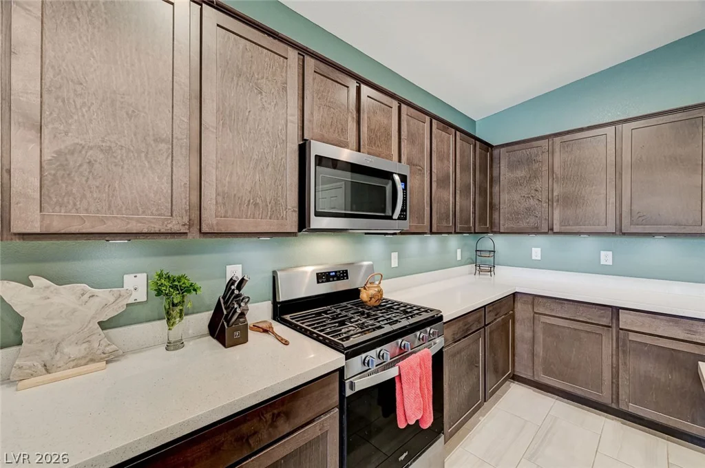 4728 Teton Peak, North Las Vegas, NV 89085