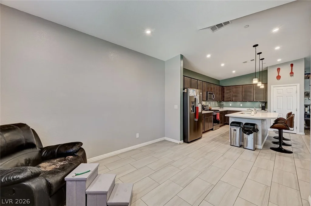 4728 Teton Peak, North Las Vegas, NV 89085