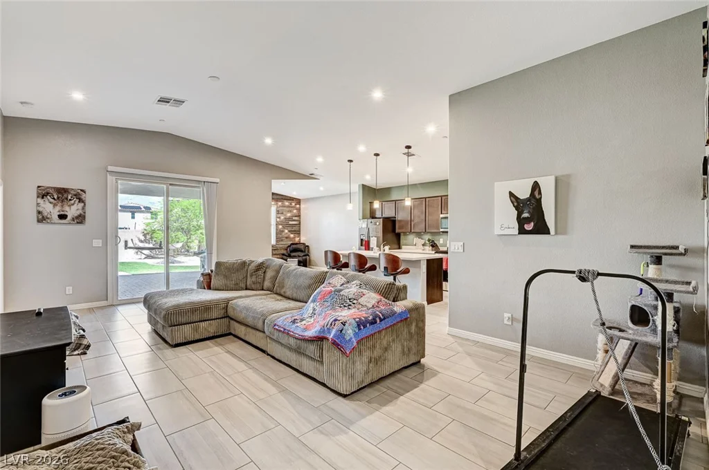 4728 Teton Peak, North Las Vegas, NV 89085
