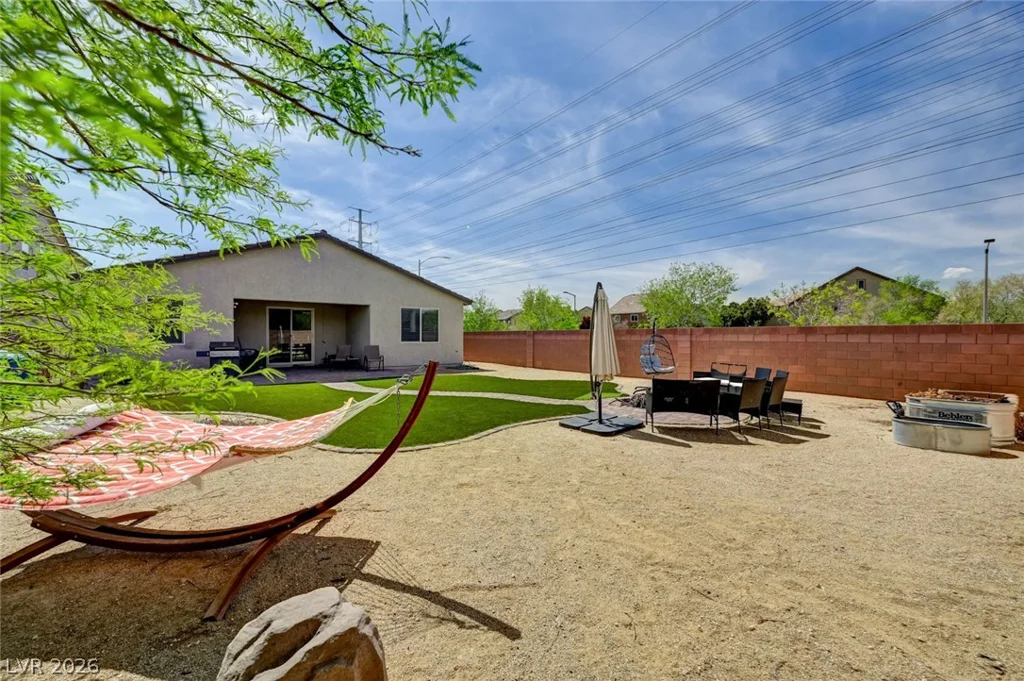 4728 Teton Peak, North Las Vegas, NV 89085