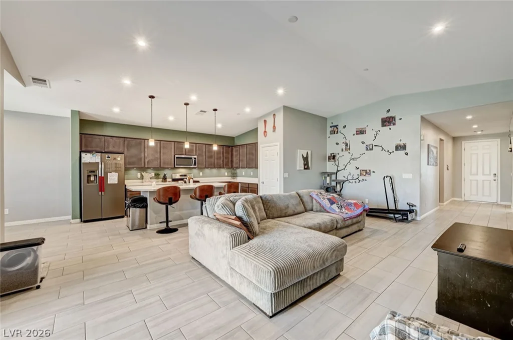 4728 Teton Peak, North Las Vegas, NV 89085