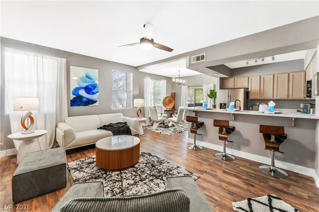 9901 Trailwood, Las Vegas, NV 89134