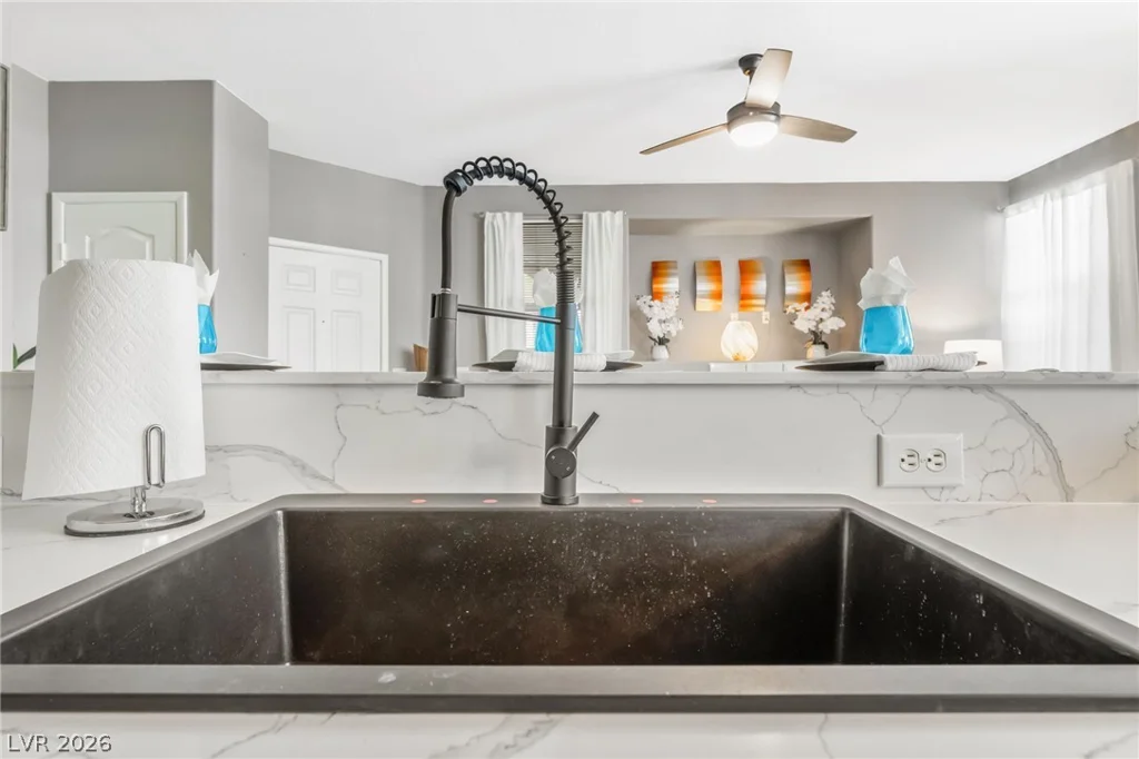 9901 Trailwood, Las Vegas, NV 89134