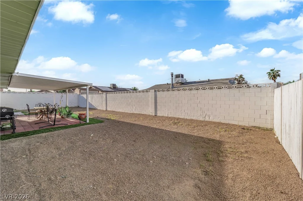 5280 Vicksburg, Las Vegas, NV 89122