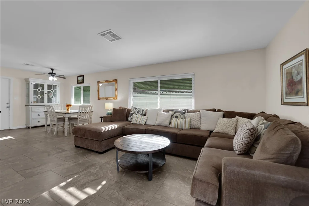 5280 Vicksburg, Las Vegas, NV 89122