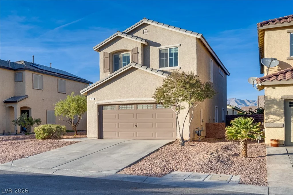 40 Hoke Edward, North Las Vegas, NV 89031