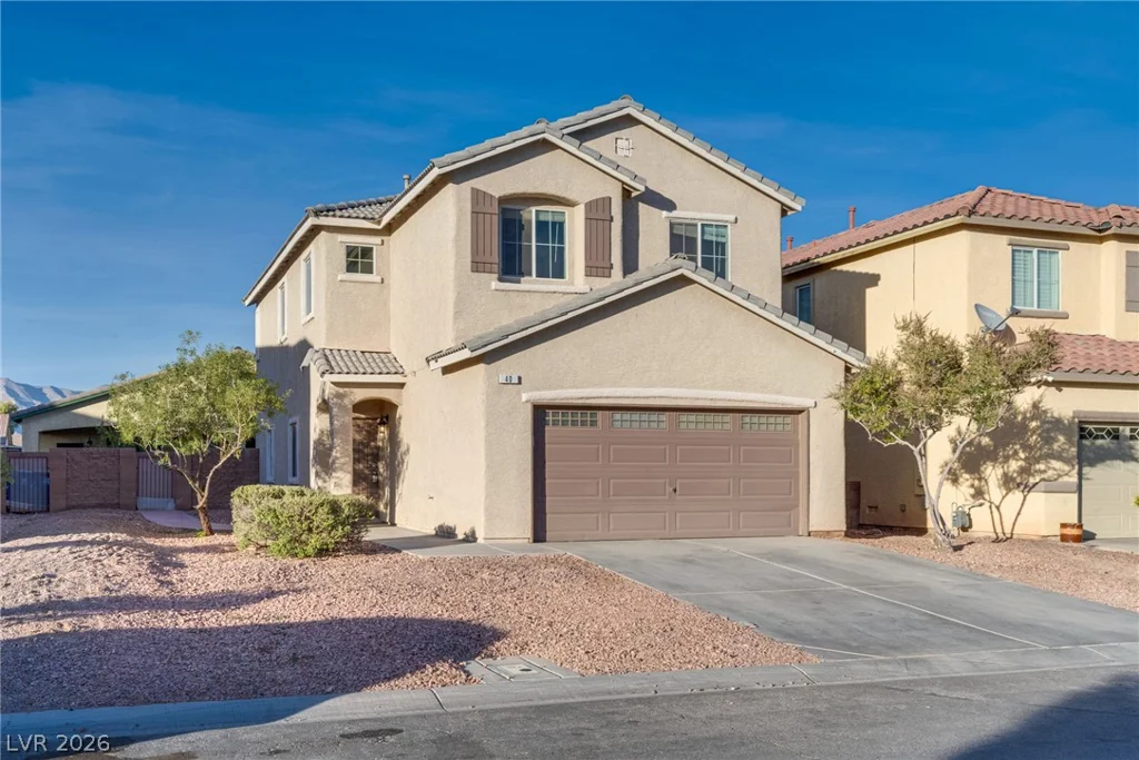 40 Hoke Edward, North Las Vegas, NV 89031