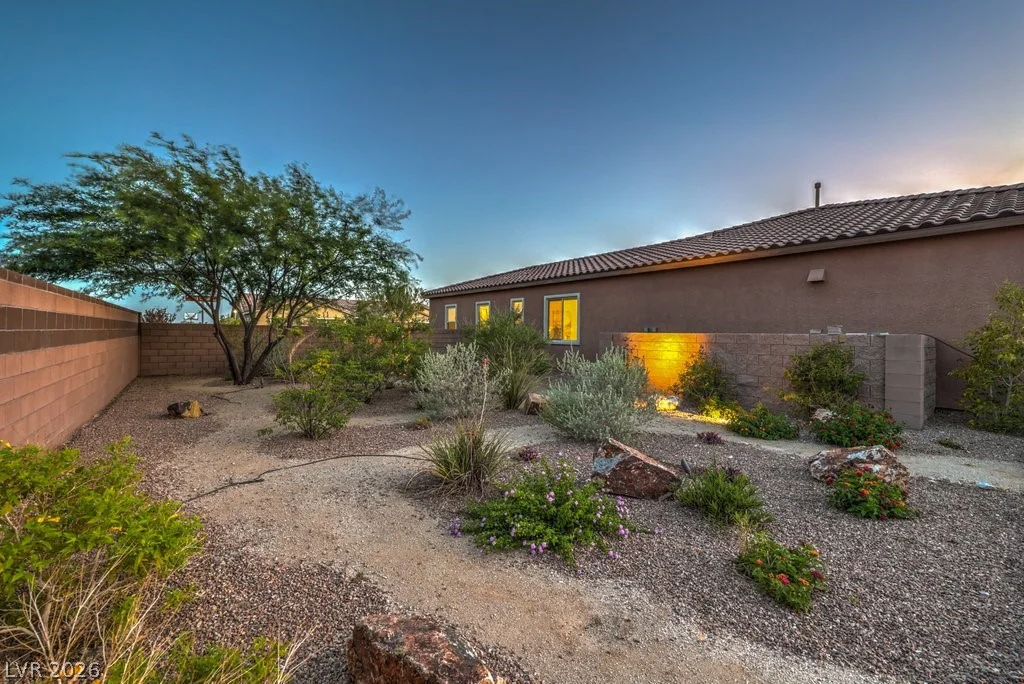 9760 Arch Canyon, Las Vegas, NV 89149