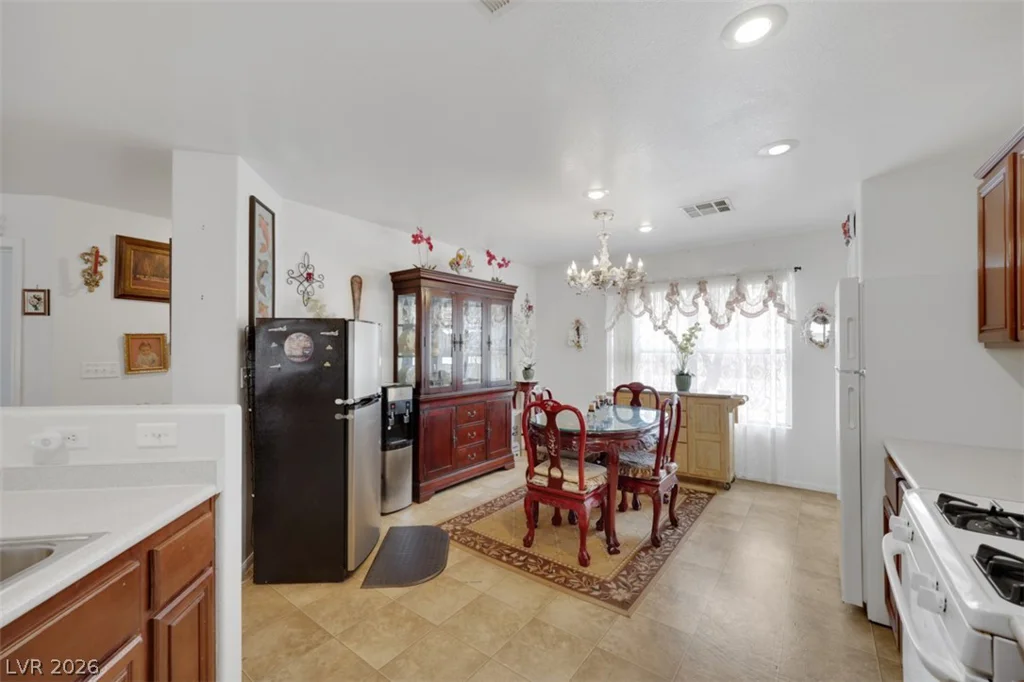4124 Greenbridge, North Las Vegas, NV 89032