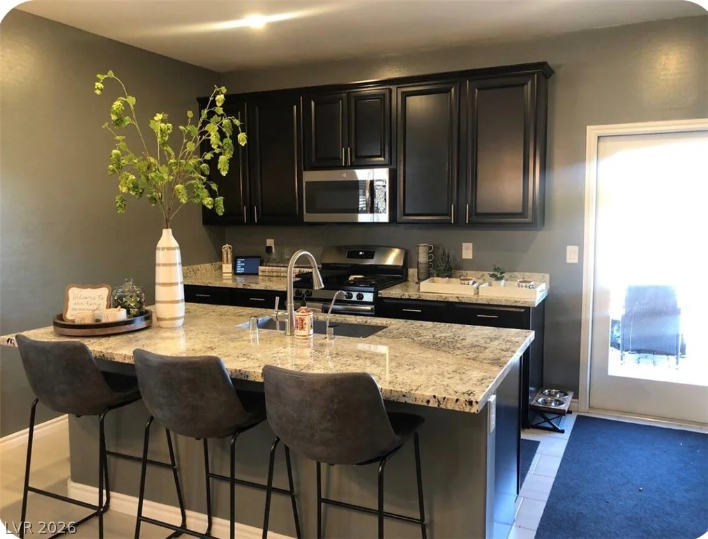 4124 Midnight Crest, North Las Vegas, NV 89031