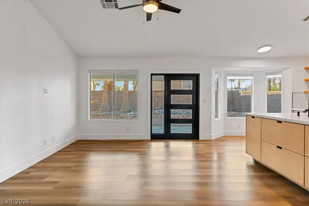 4818 Carefree, Las Vegas, NV 89122