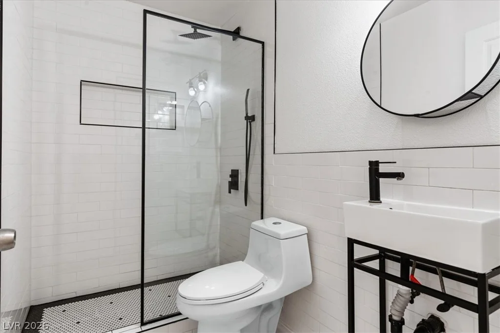 4818 Carefree, Las Vegas, NV 89122