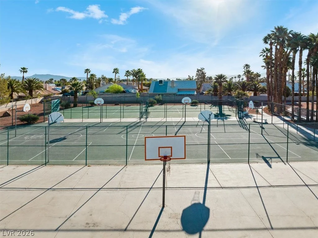 4818 Carefree, Las Vegas, NV 89122