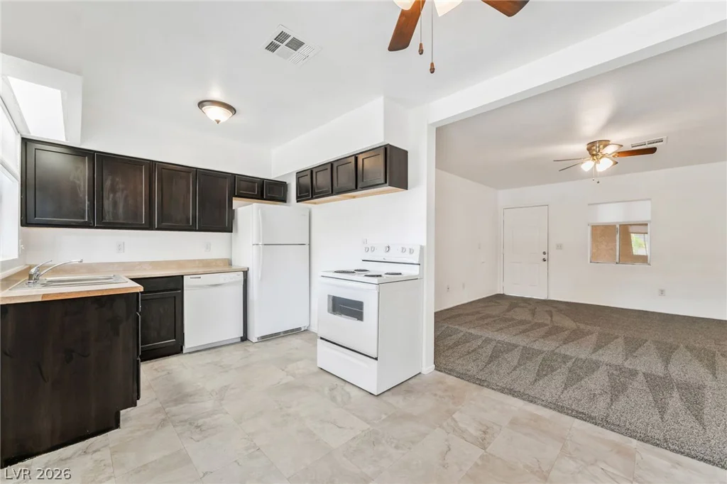 242 Nebraska, Henderson, NV 89015