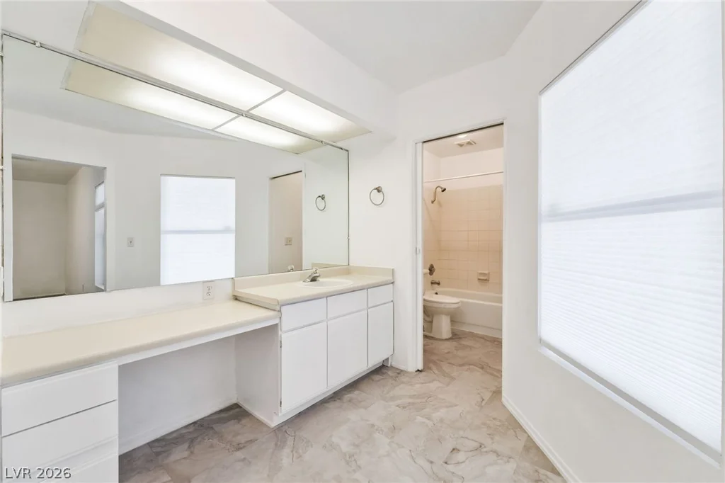242 Nebraska, Henderson, NV 89015