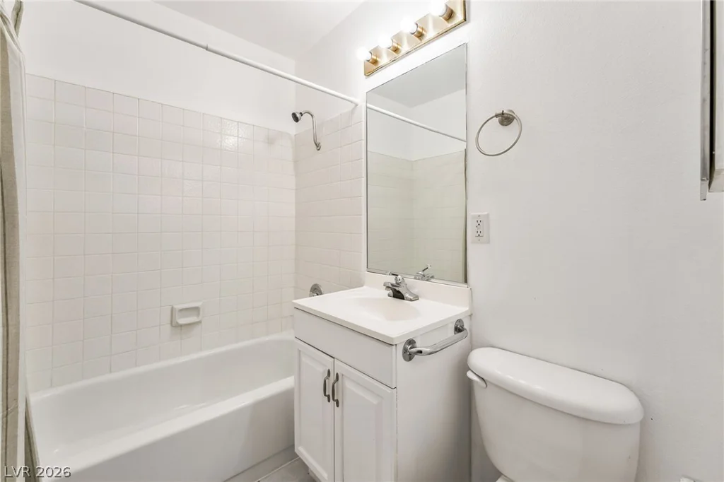 242 Nebraska, Henderson, NV 89015