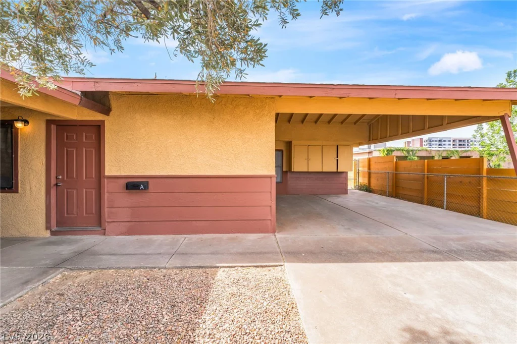 242 Nebraska, Henderson, NV 89015