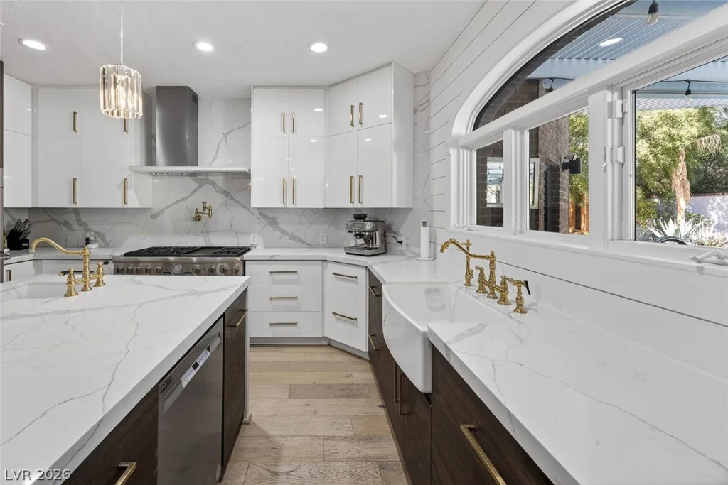 2239 Chatsworth, Henderson, NV 89074