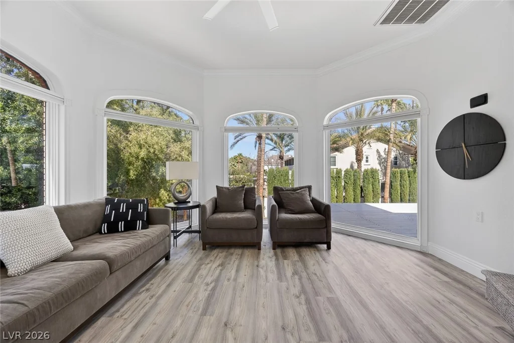 2239 Chatsworth, Henderson, NV 89074