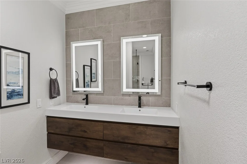 2239 Chatsworth, Henderson, NV 89074