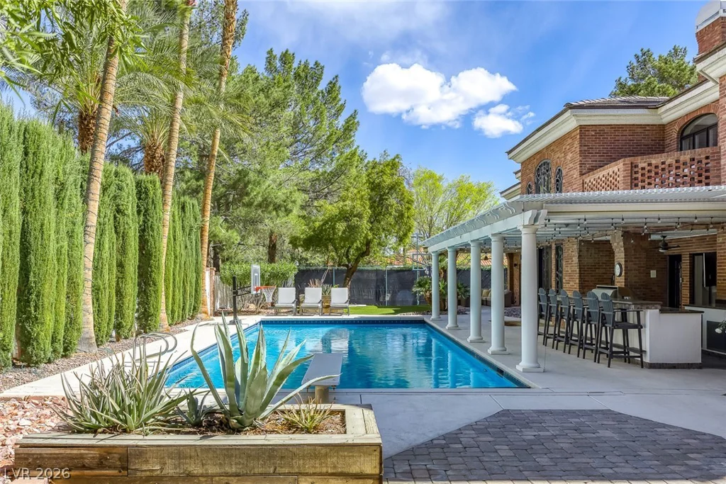 2239 Chatsworth, Henderson, NV 89074
