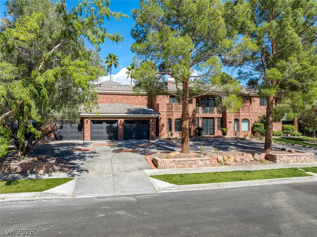 2239 Chatsworth, Henderson, NV 89074