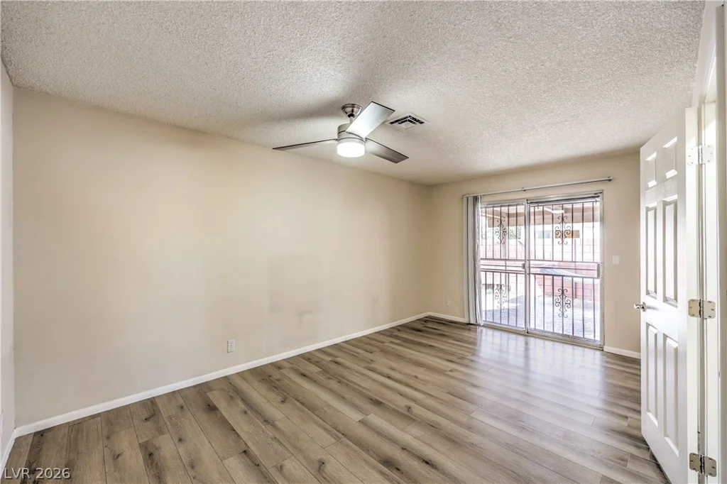 4775 Woodridge, Las Vegas, NV 89121