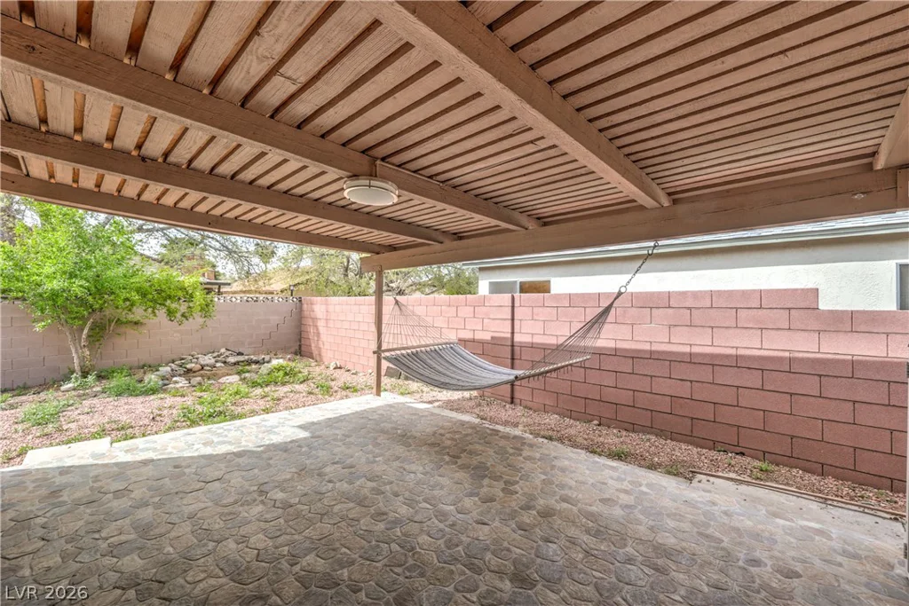 4775 Woodridge, Las Vegas, NV 89121