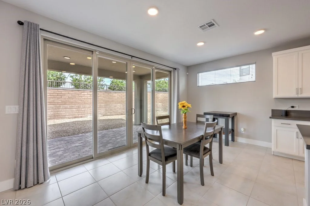 6935 Desert Finch, North Las Vegas, NV 89084