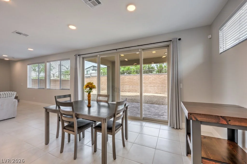 6935 Desert Finch, North Las Vegas, NV 89084
