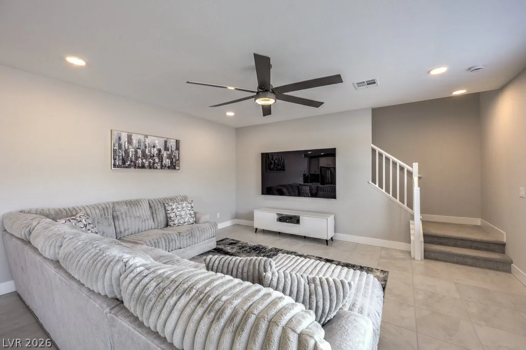 6935 Desert Finch, North Las Vegas, NV 89084
