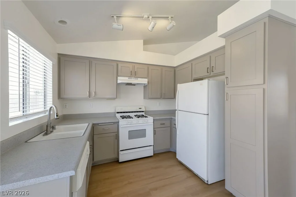 4576 Coral Silk, Las Vegas, NV 89110