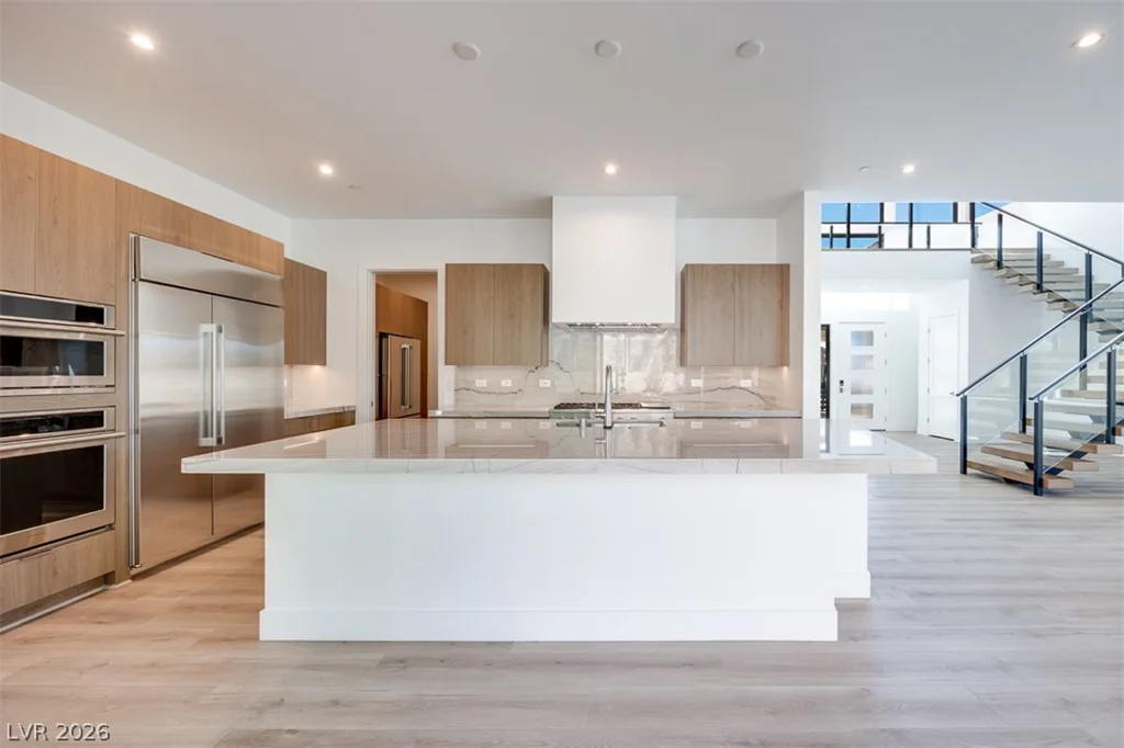 51 Parkwood Ridge, Las Vegas, NV 89138
