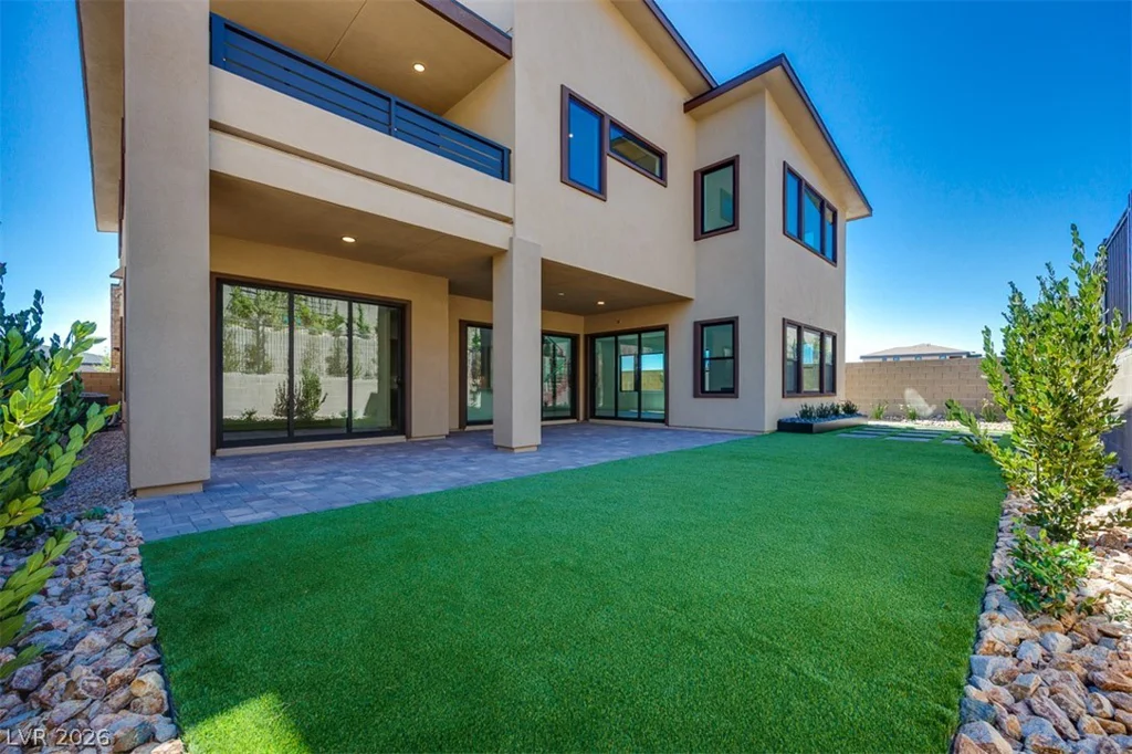51 Parkwood Ridge, Las Vegas, NV 89138