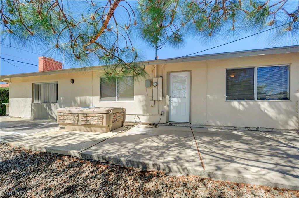 215 Wyoming, Boulder City, NV 89005
