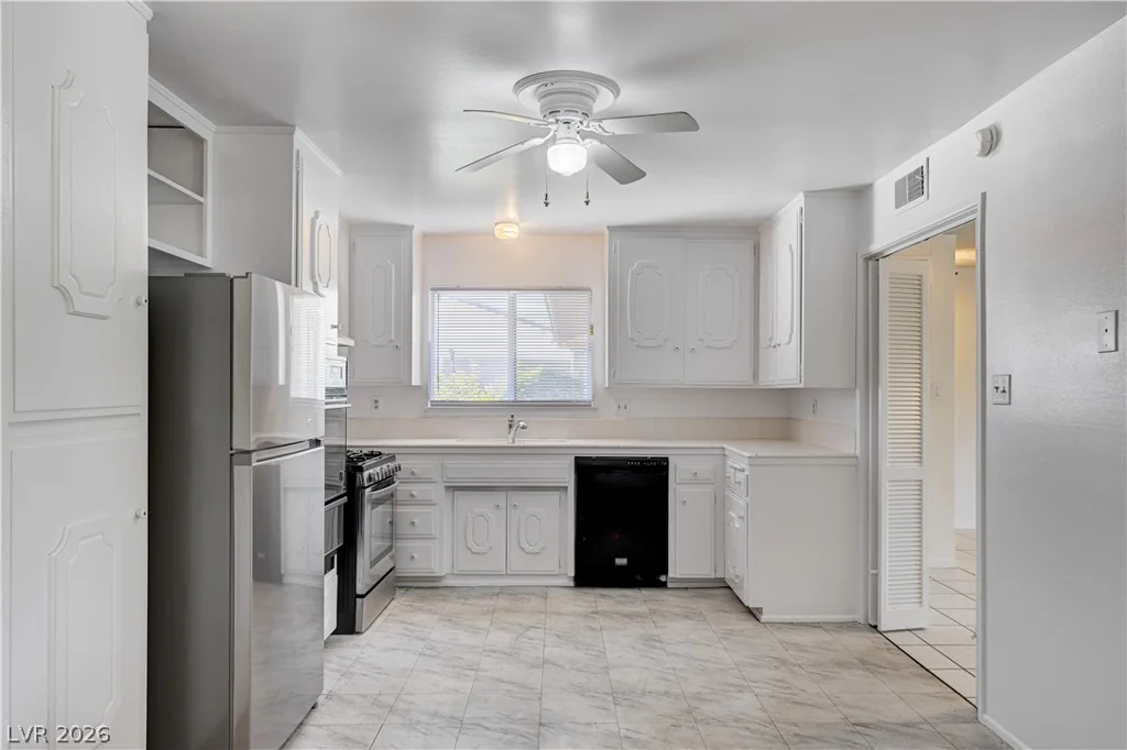 215 Wyoming, Boulder City, NV 89005