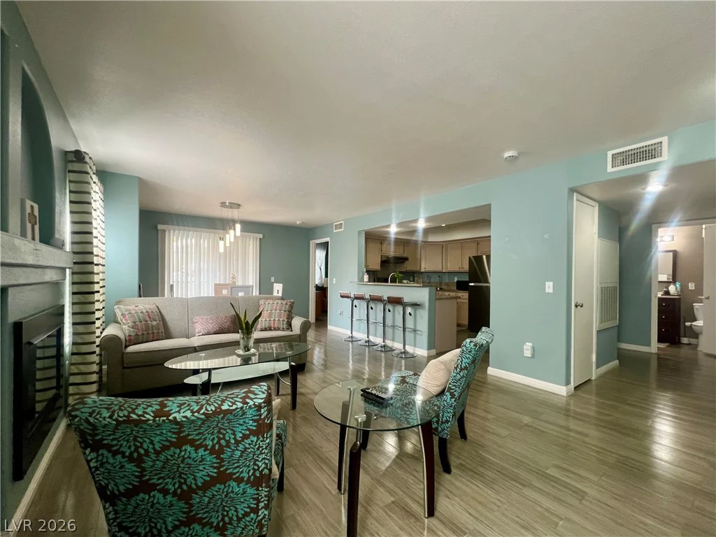 7950 Flamingo, Las Vegas, NV 89147