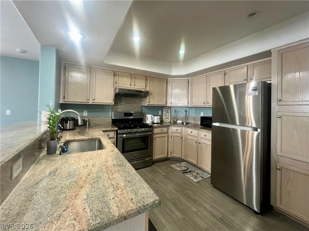 7950 Flamingo, Las Vegas, NV 89147