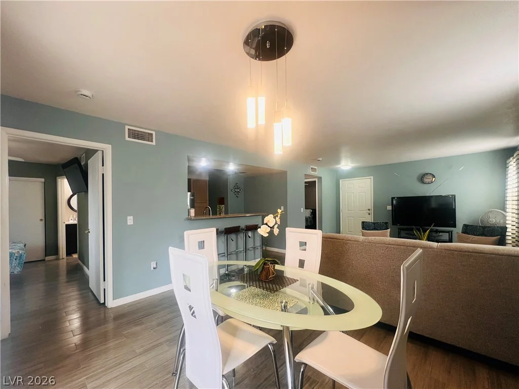 7950 Flamingo, Las Vegas, NV 89147